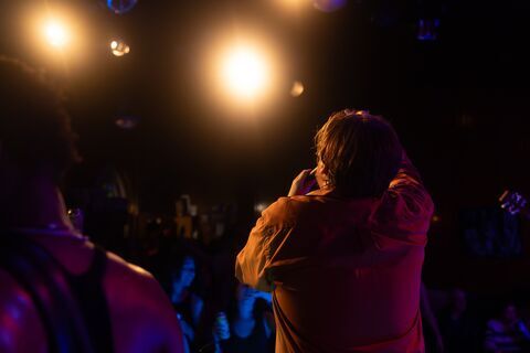 262_Bühne_Poetry Slam_Myriam Chagnon_Pixabay